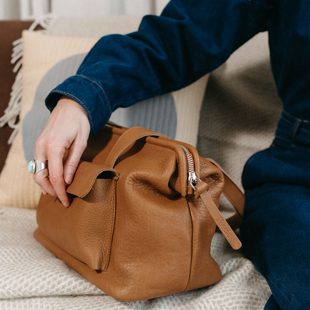 Tasche, Room Service, Cognac used look