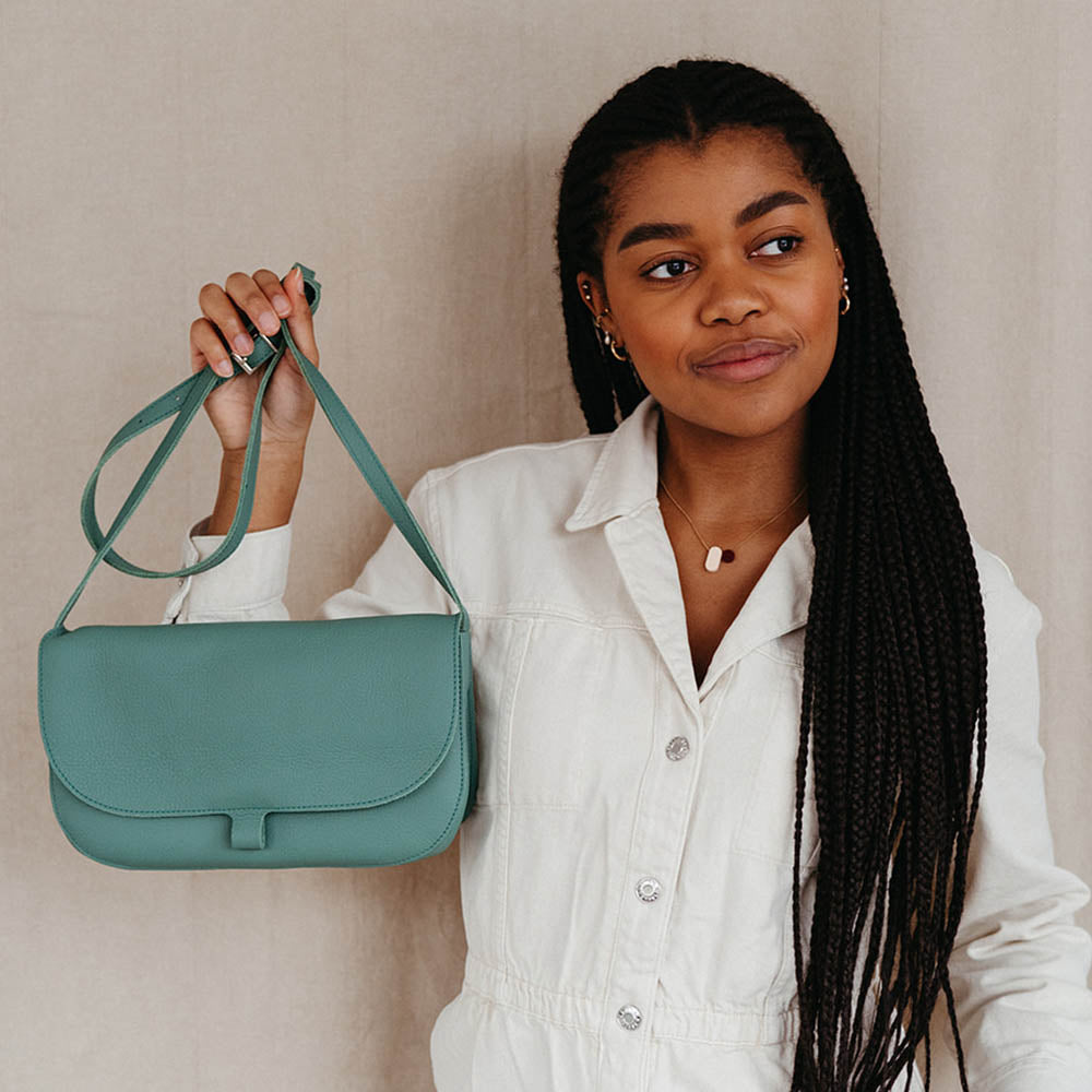 Shoulder bag wish sale